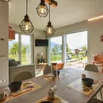 Lusi By Interhome 东戈